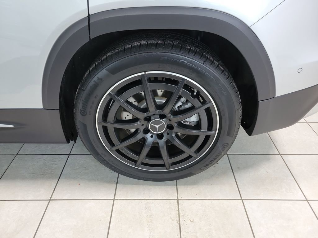 Used 2024 Mercedes-Benz GLB 35 AMG 4MATIC image 53