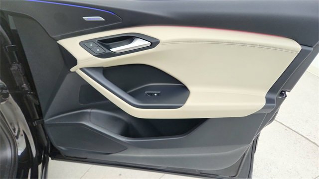 Used 2025 Audi Q6 e-tron Premium Plus w/ Premium Plus image 24