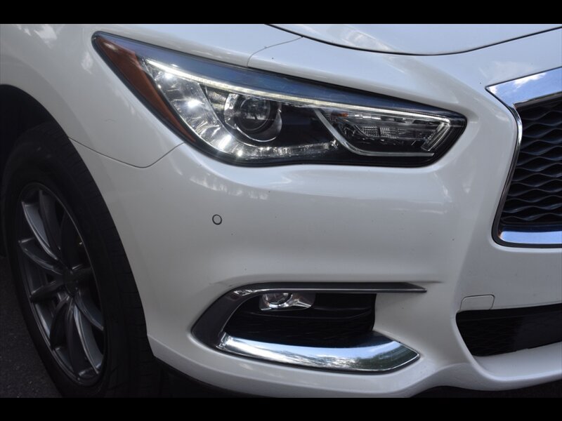 Used 2017 INFINITI QX60 FWD w/ Premium Plus Package image 47