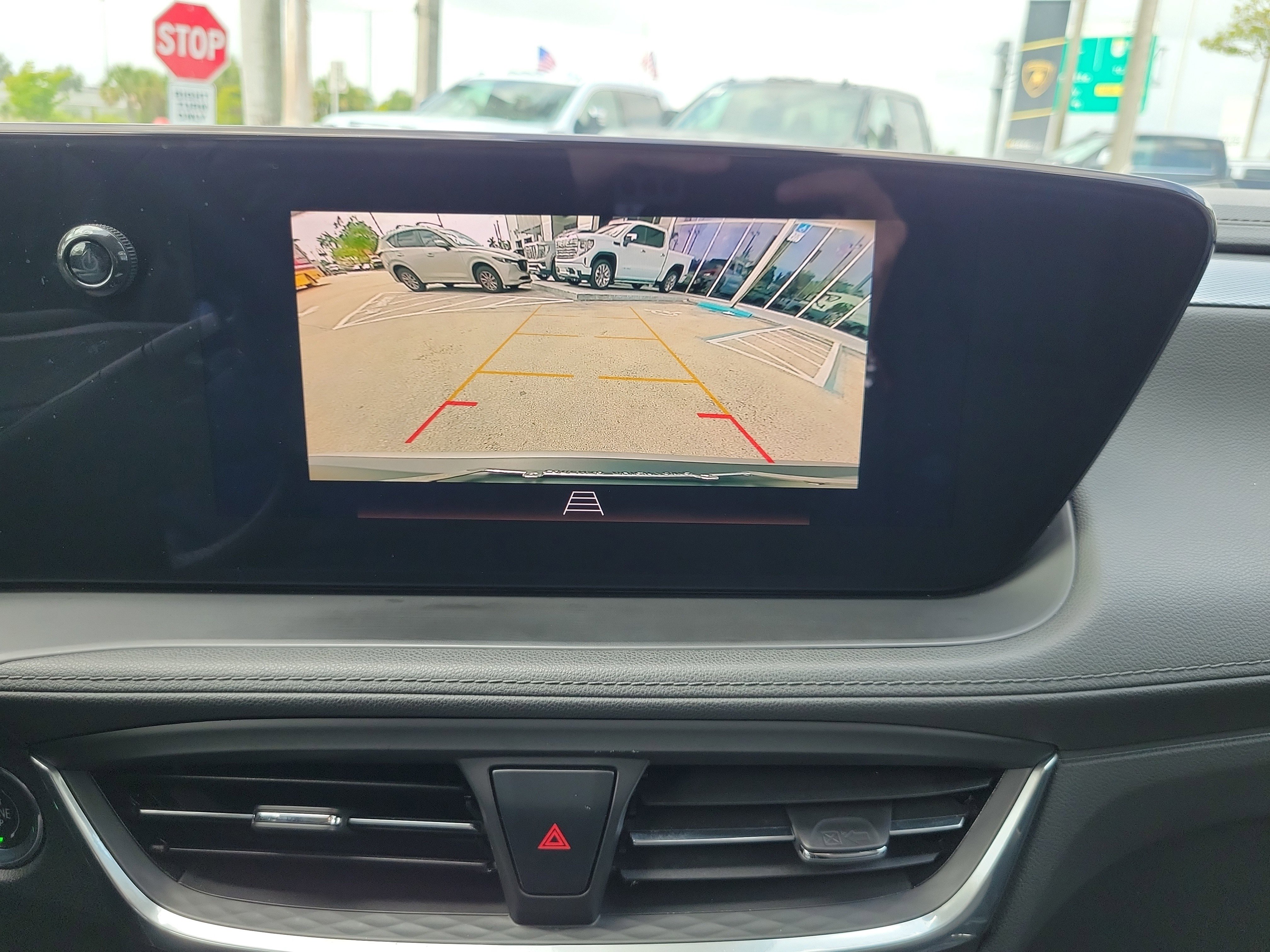 Used 2024 Buick Encore GX Preferred FWD image 10