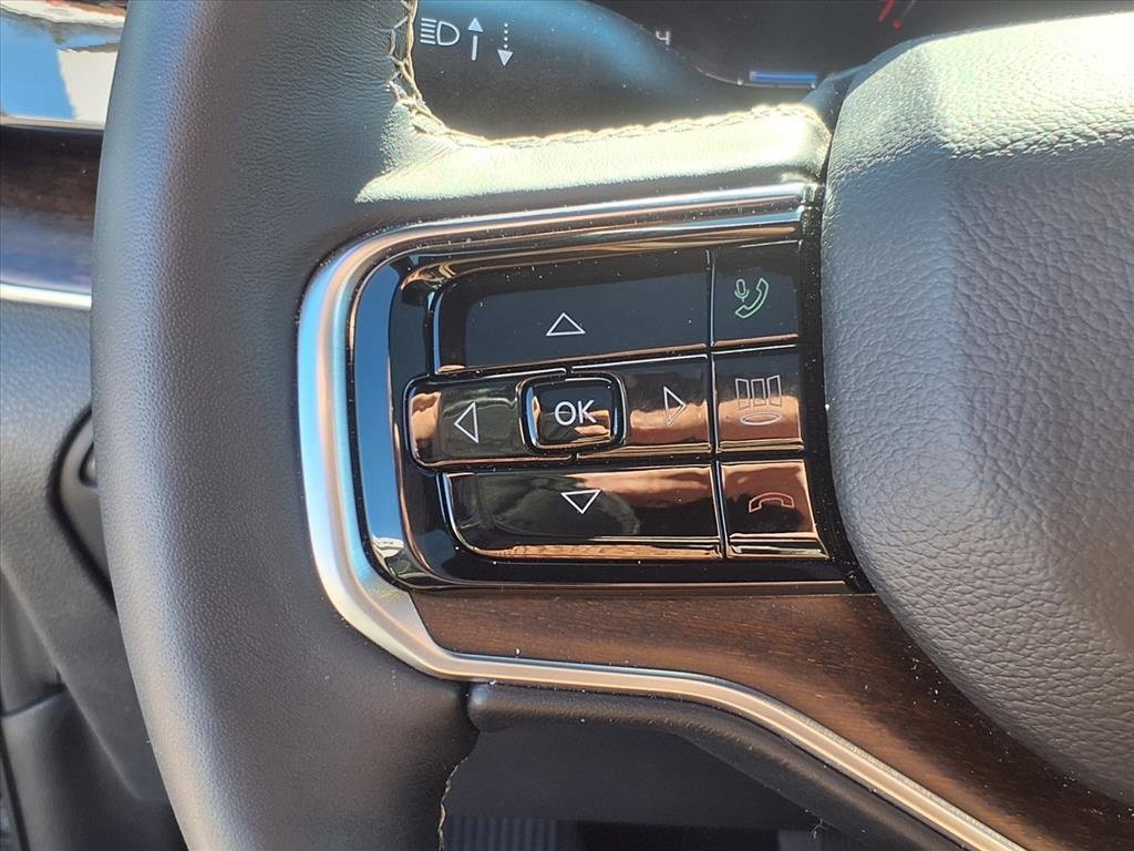 New 2025 Jeep Grand Wagoneer Base w/ 8-Passenger Seating Package image 15