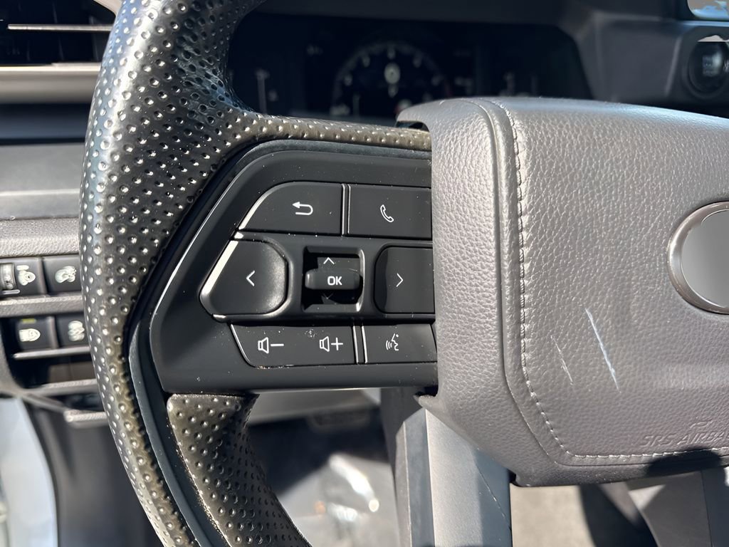 Used 2024 Toyota Tacoma SR image 11