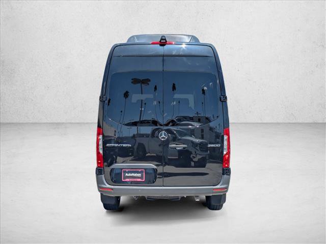 Used 2019 Mercedes-Benz Sprinter 2500 image 7