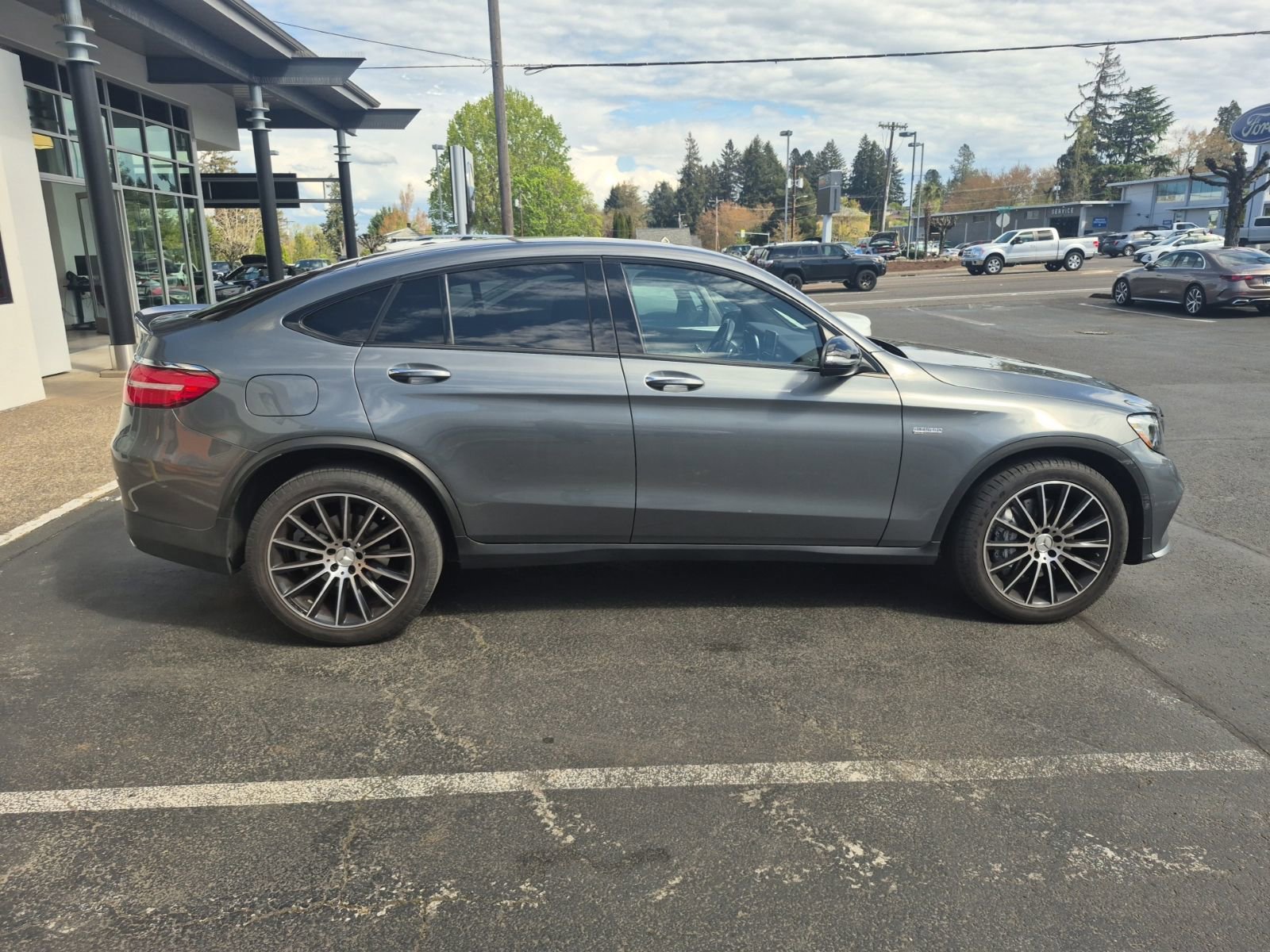 Used 2019 Mercedes-Benz GLC 43 AMG 4MATIC Coupe image 7