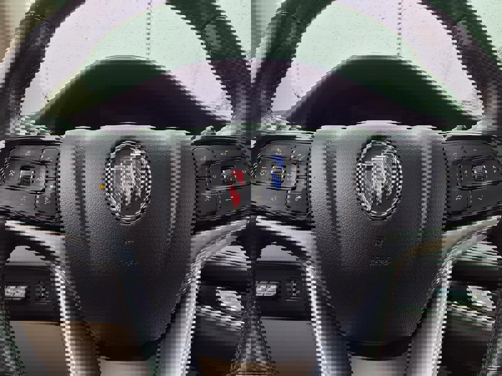 Used 2022 Buick Enclave Avenir w/ Trailering Package, 5000 lbs. image 17