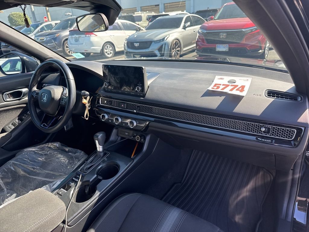 Used 2024 Honda Civic Sport image 26