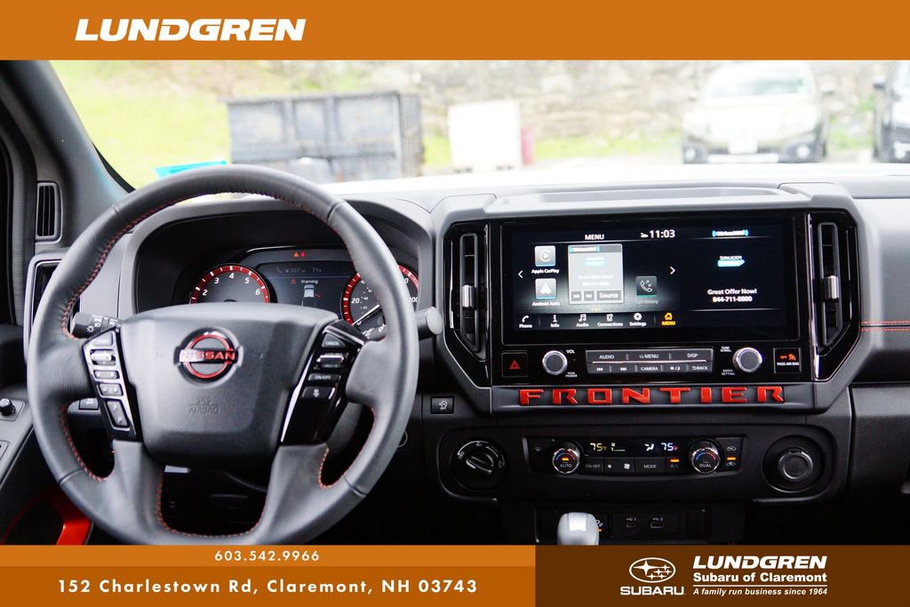 Used 2025 Nissan Frontier PRO-4X AWD/4WD image 6