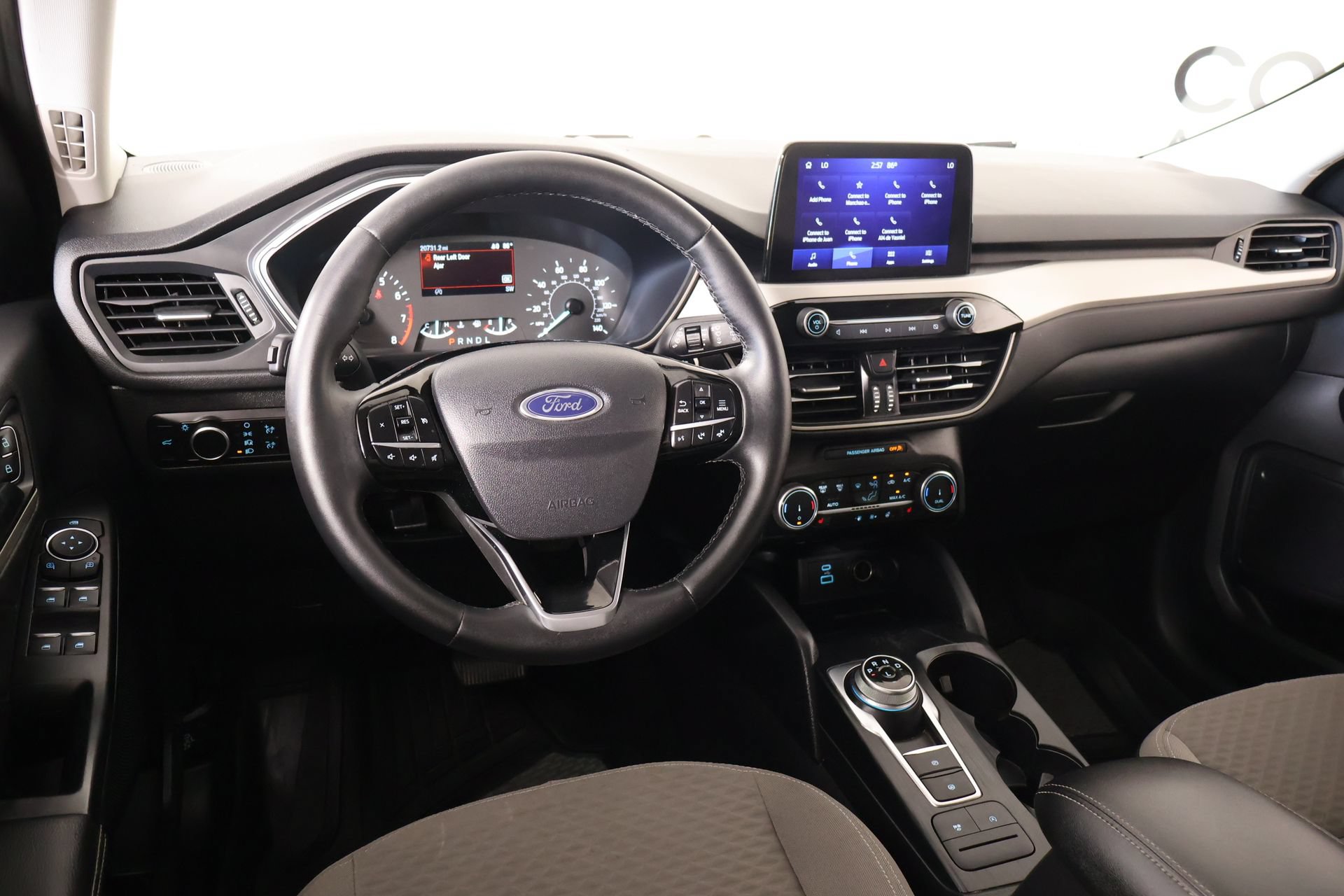 Used 2022 Ford Escape SE w/ Convenience Package FWD image 2