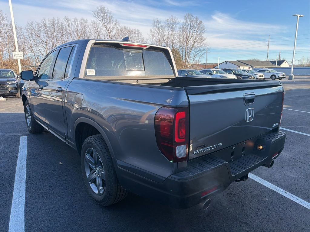 Certified 2023 Honda Ridgeline RTL image 3