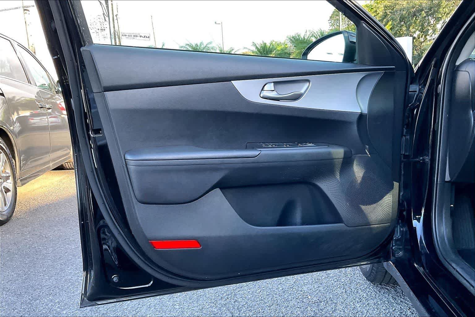 Used 2022 Kia Forte Sedan FWD image 27