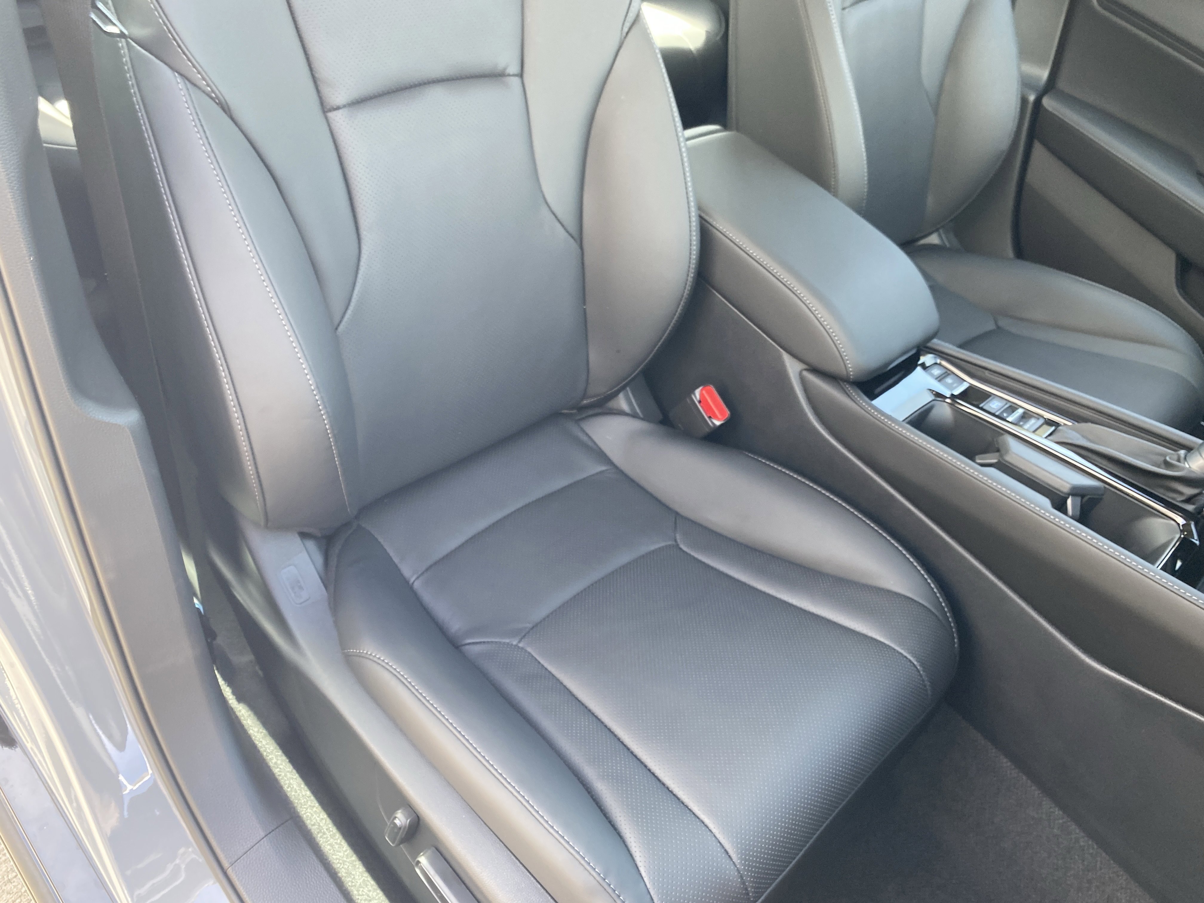 New 2026 Honda Accord Touring image 9