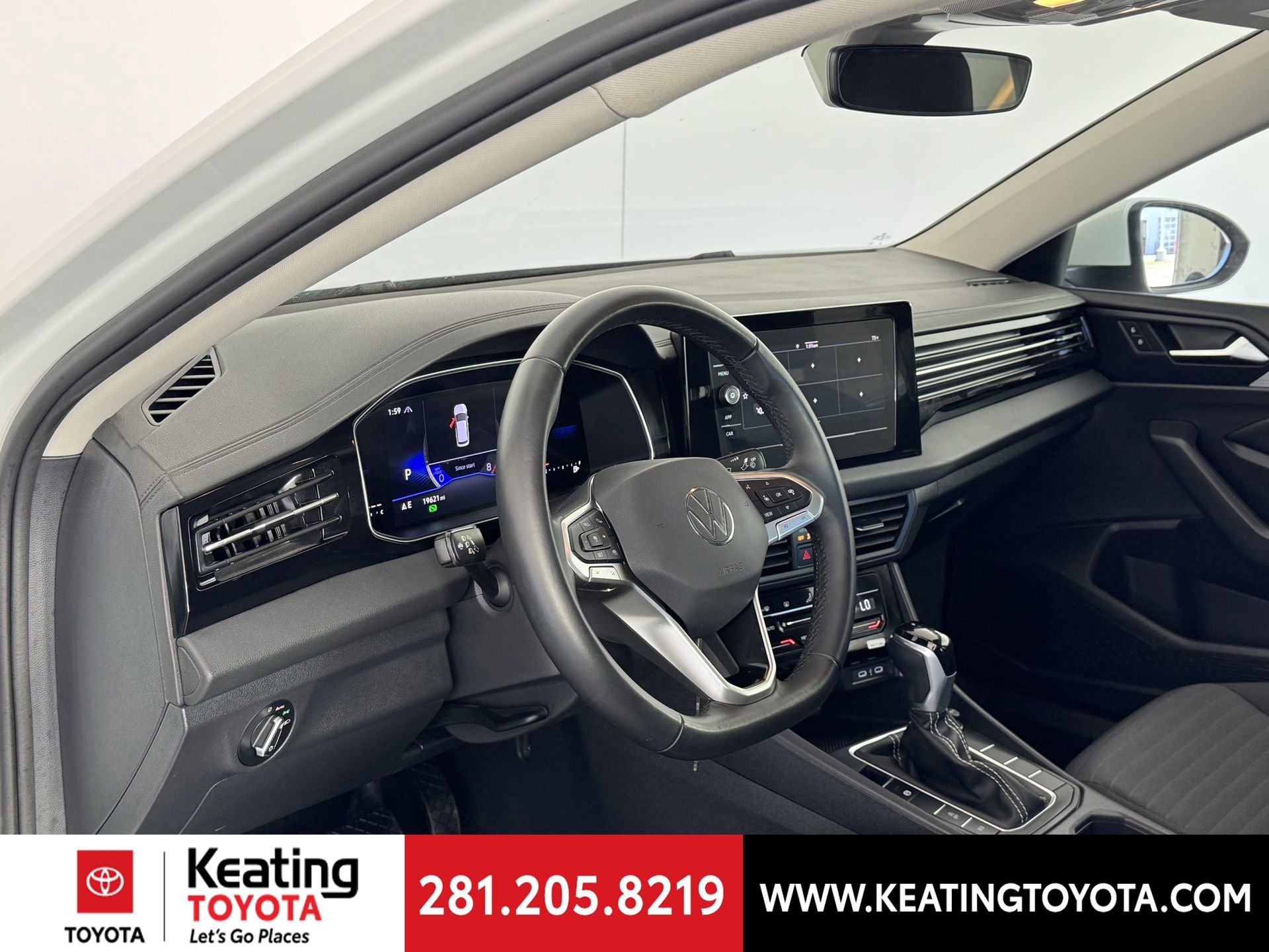 Used 2025 Volkswagen Jetta S image 13