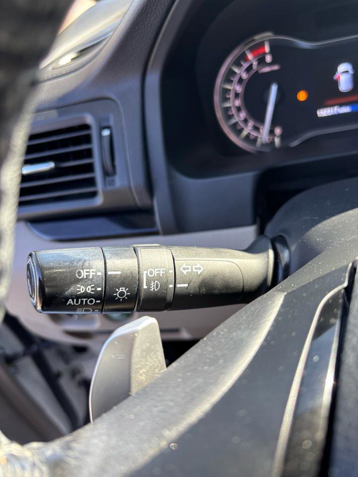 Used 2016 Honda Pilot Touring image 18