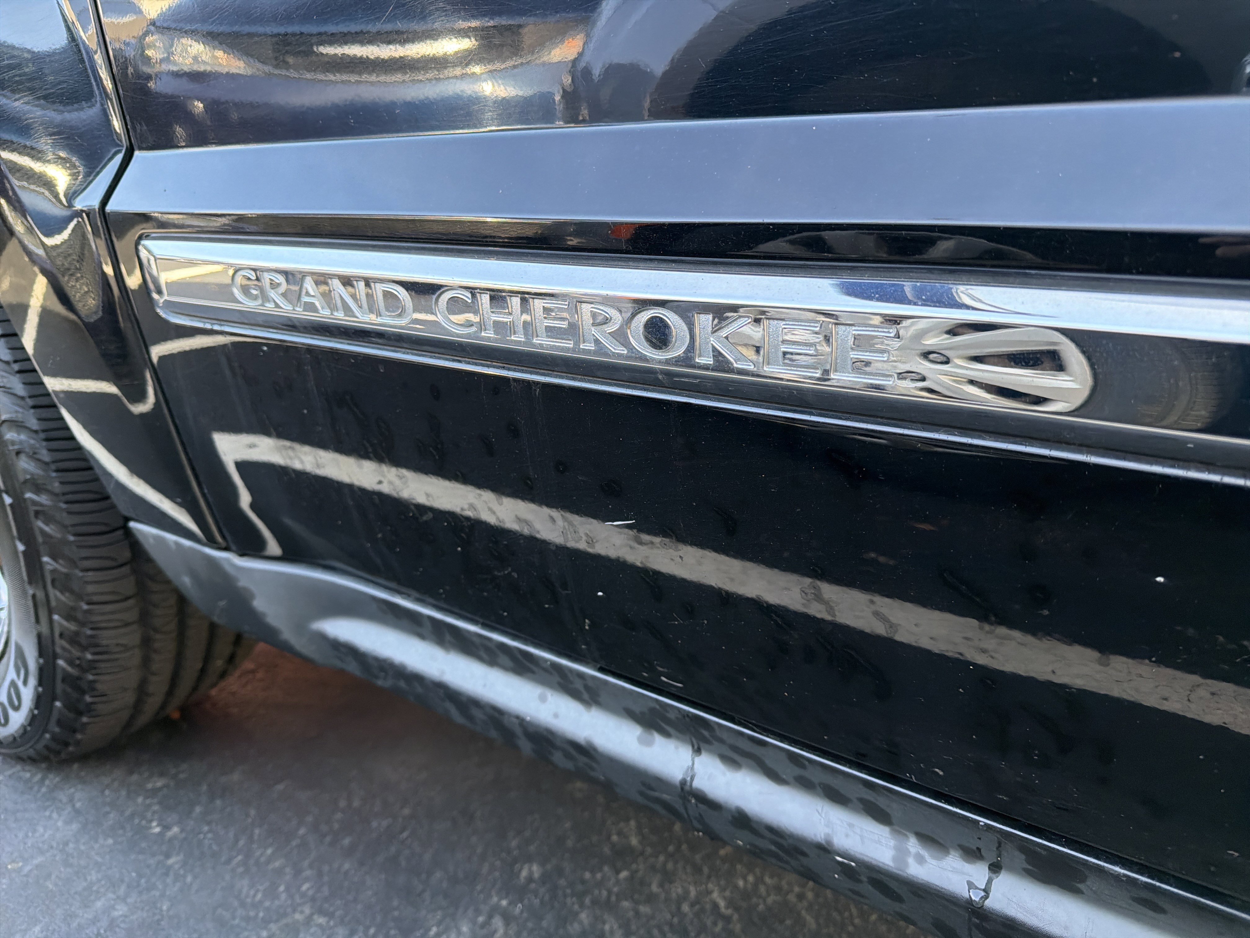 Used 2007 Jeep Grand Cherokee Limited image 21