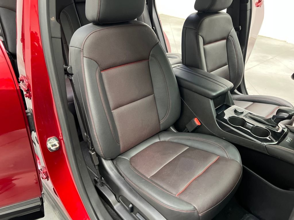 Used 2025 Chevrolet Blazer RS image 23