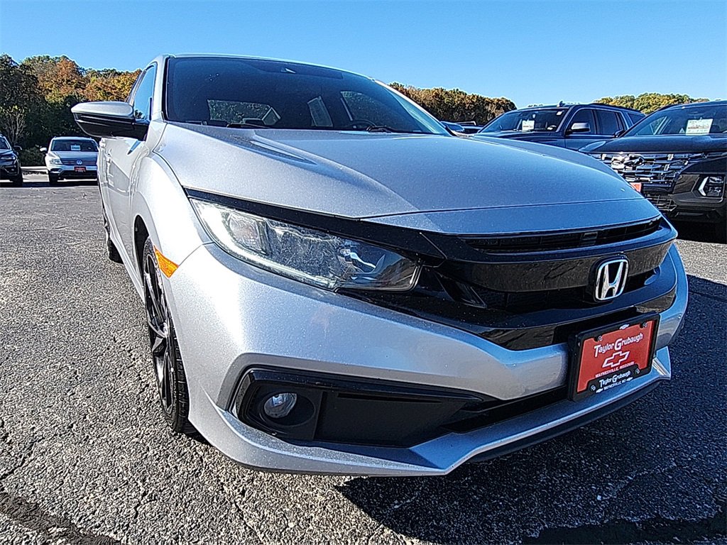 Used 2019 Honda Civic Sport image 11