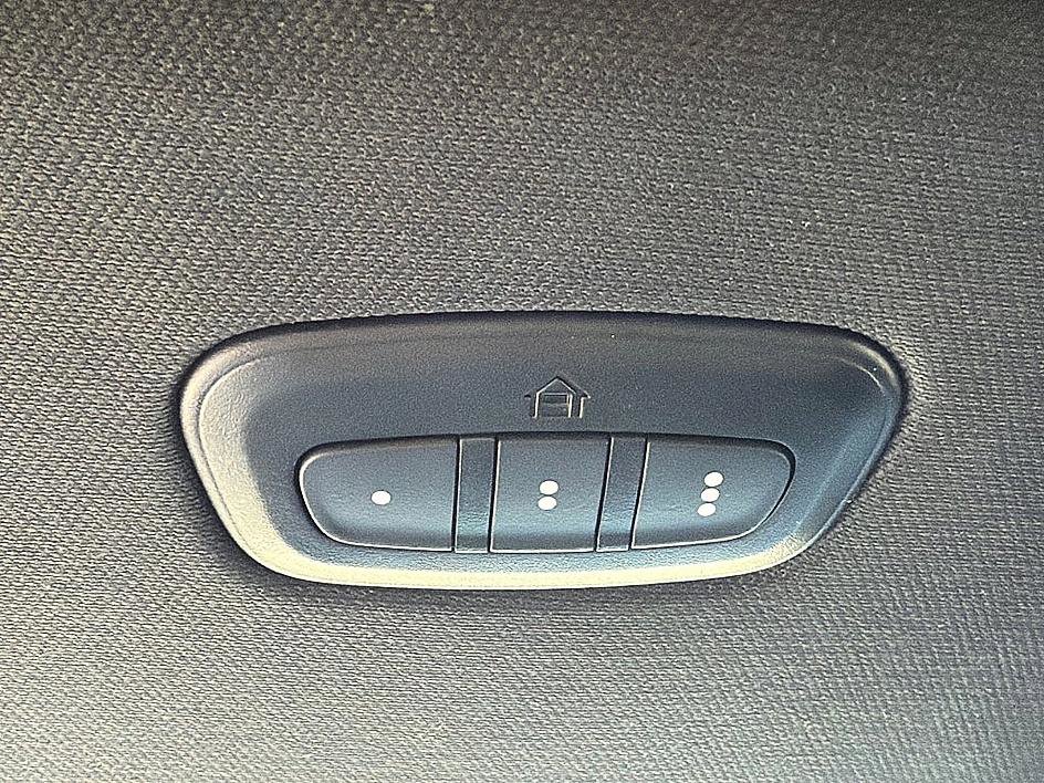 Used 2023 RAM 1500 Big Horn image 13