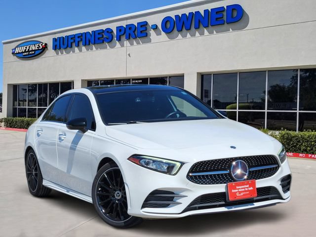 Used 2021 Mercedes-Benz A 220 image 1