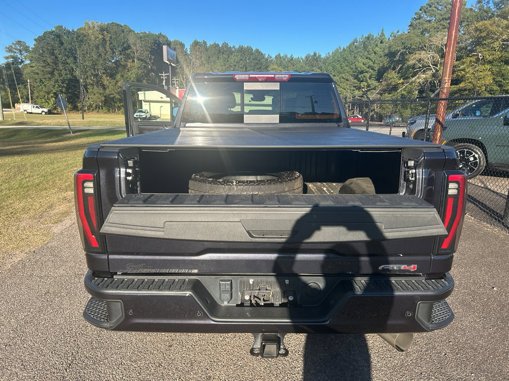 Used 2024 GMC Sierra 2500 AT4 w/ AT4 Premium Plus Package image 8