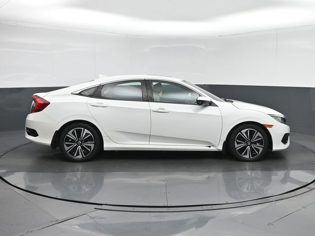 Used 2016 Honda Civic EX-T image 8