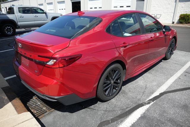 Used 2025 Toyota Camry SE FWD image 14