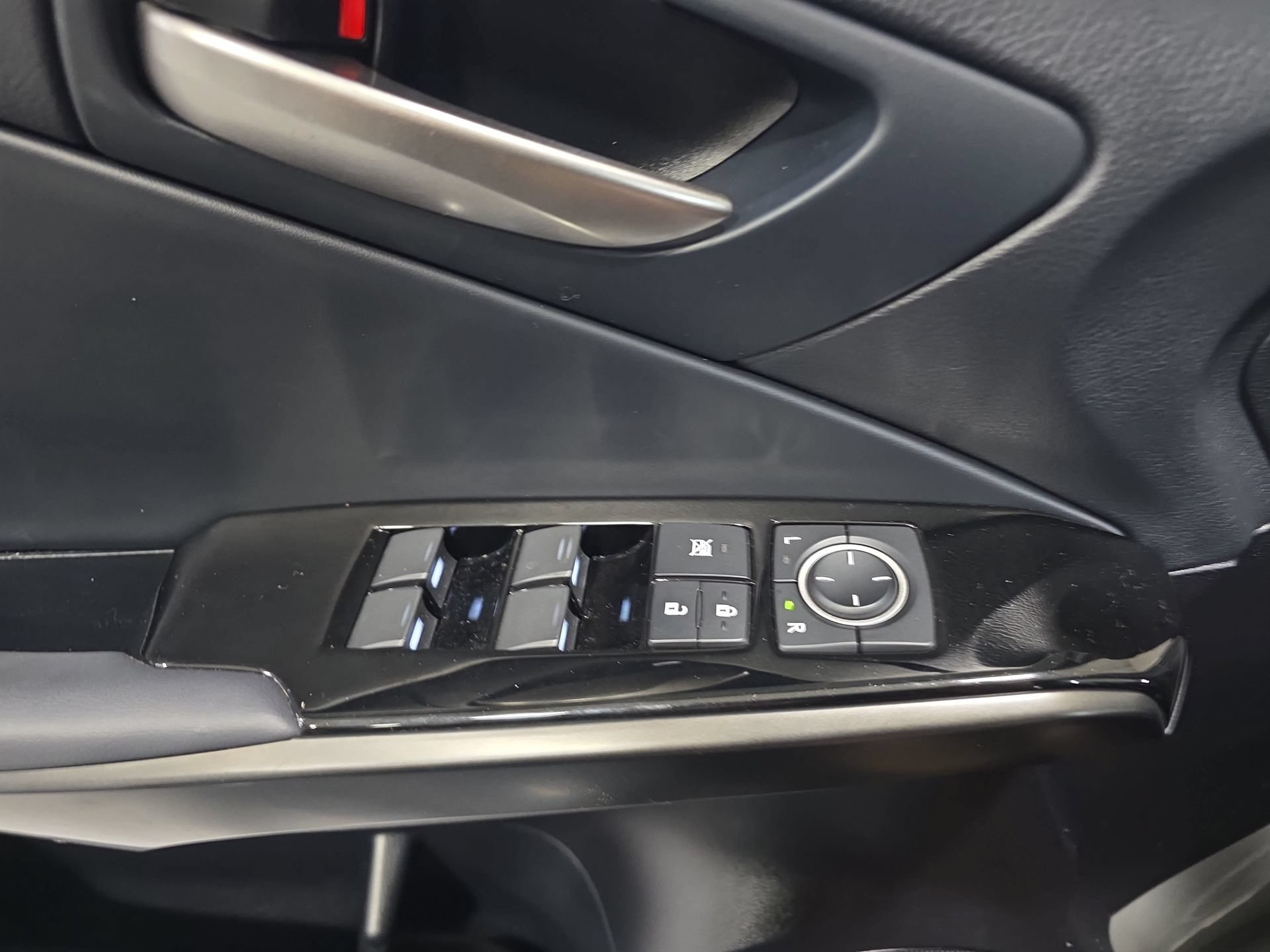 Used 2025 Lexus IS 350 F Sport w/ Navigation Package AWD/4WD image 26