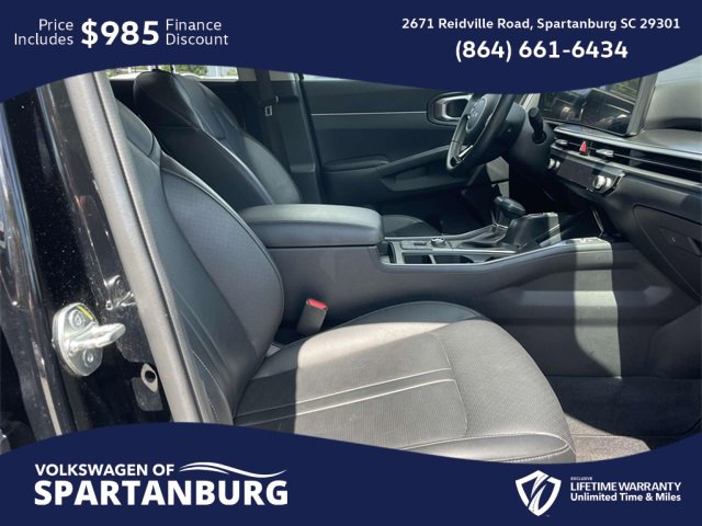 Used 2024 Kia Sorento S image 8