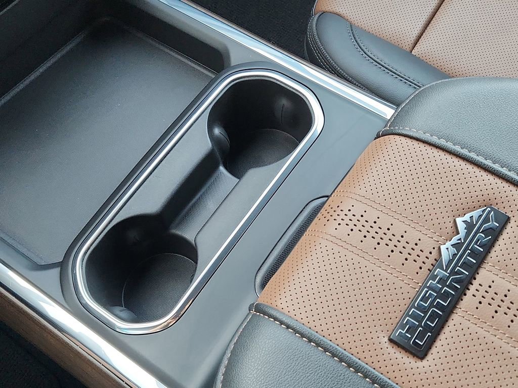 Certified 2024 Chevrolet Silverado 3500 High Country w/ High Country Premium Package image 30