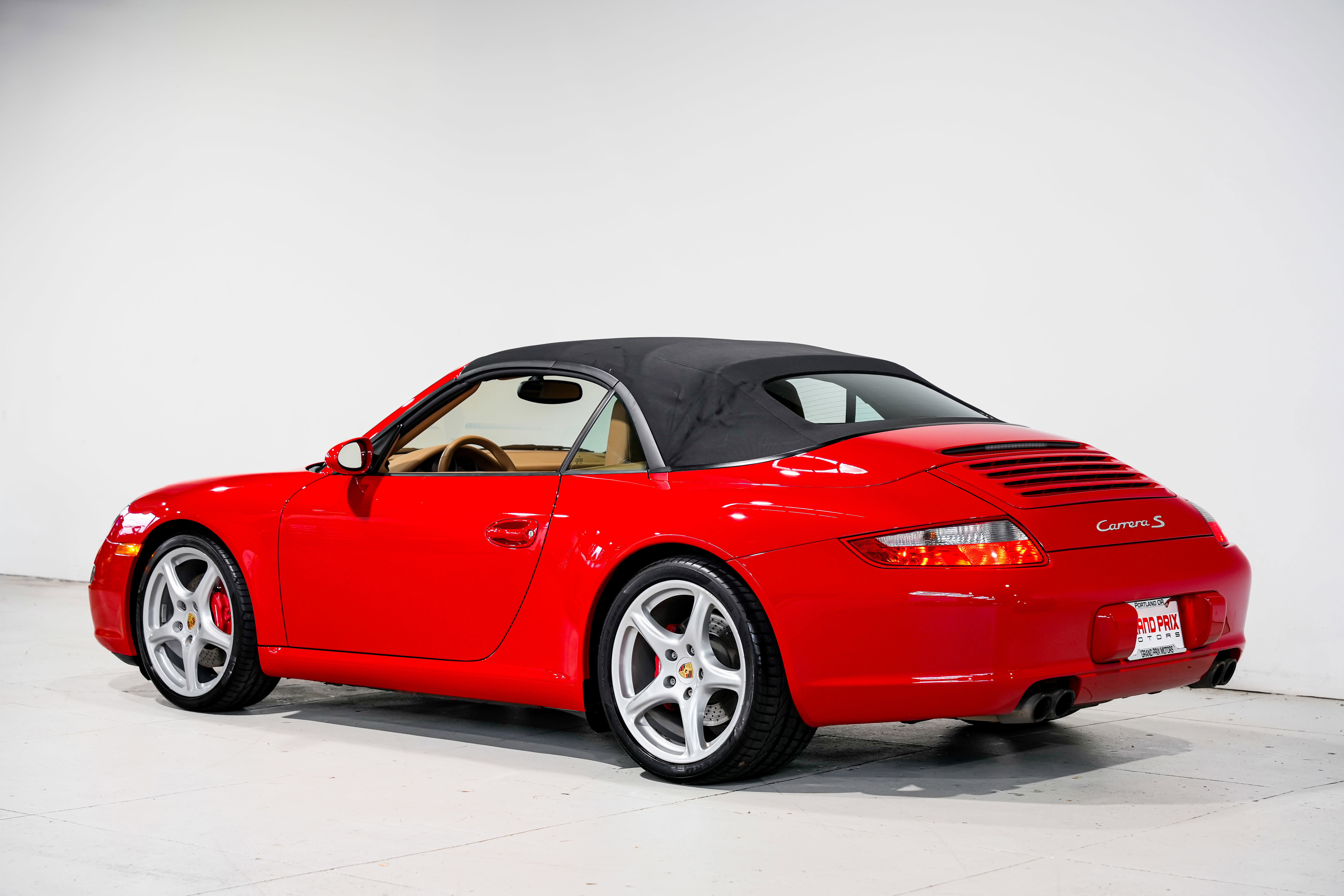 Used 2006 Porsche 911 Carrera S image 8