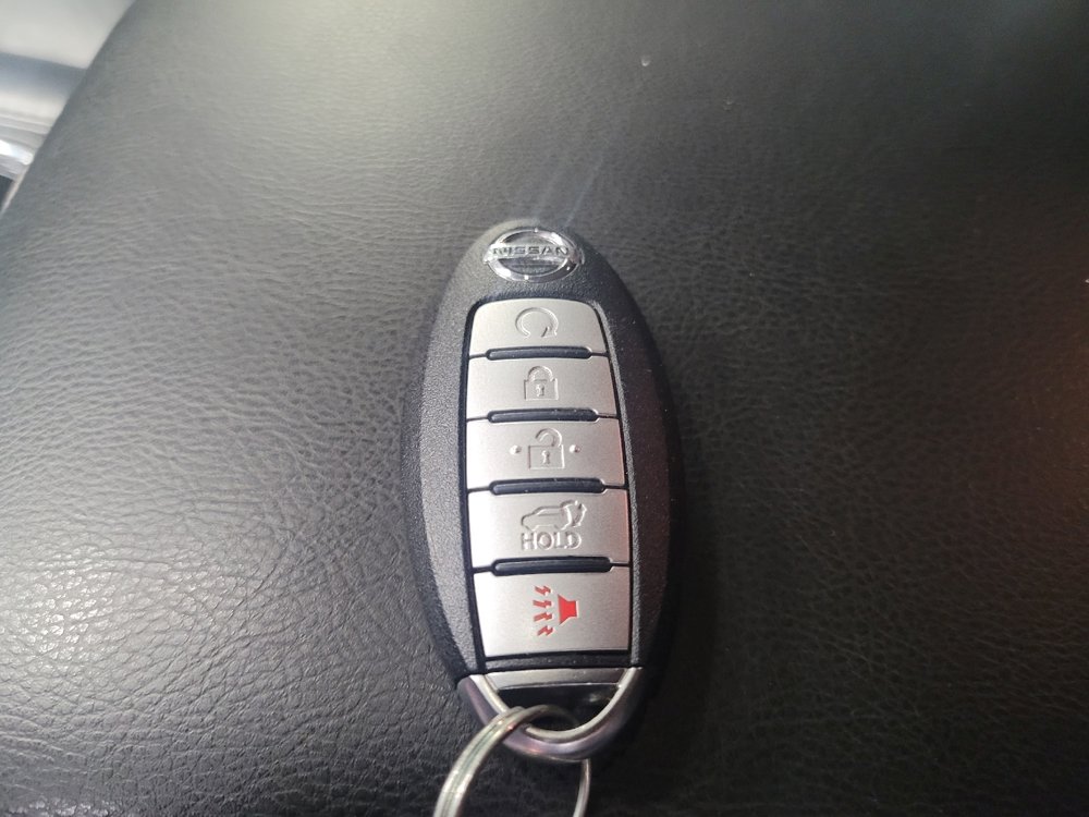 Used 2019 Nissan Pathfinder SL w/ Cargo Package FWD image 32
