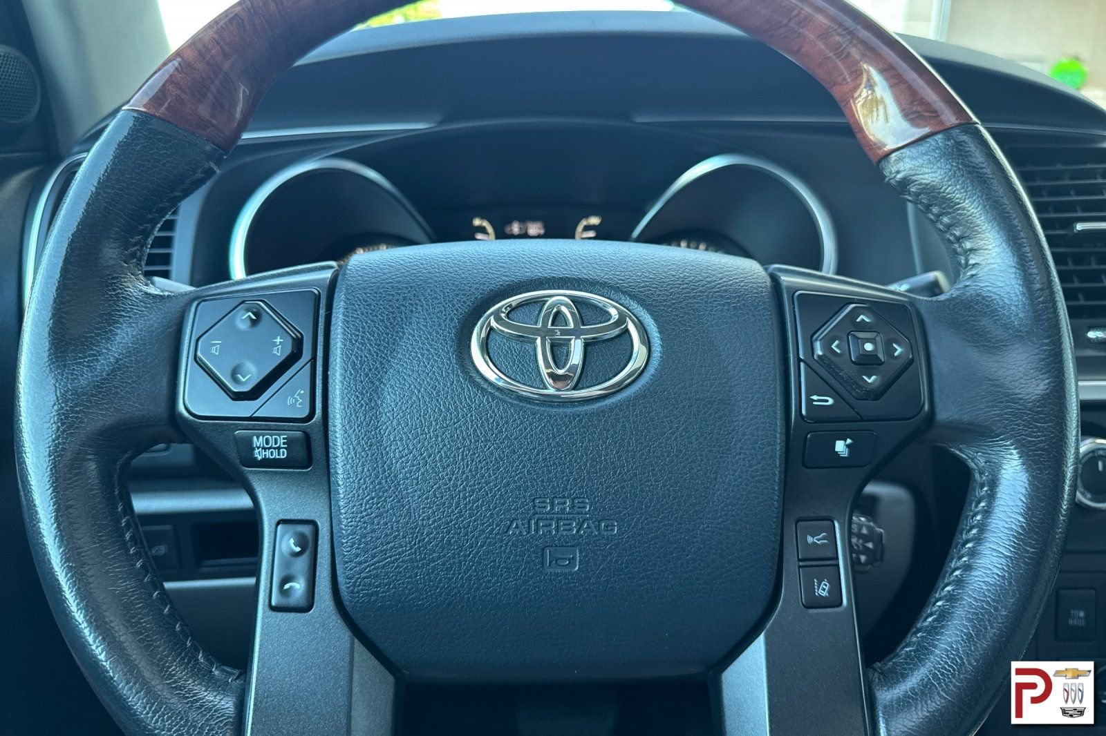 Used 2019 Toyota Sequoia Platinum AWD/4WD image 29