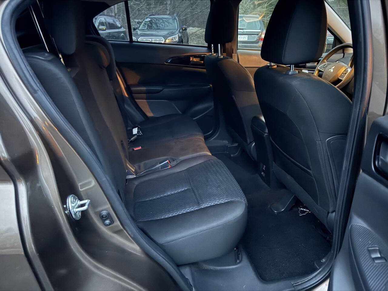 Used 2019 Mitsubishi Eclipse Cross ES image 14