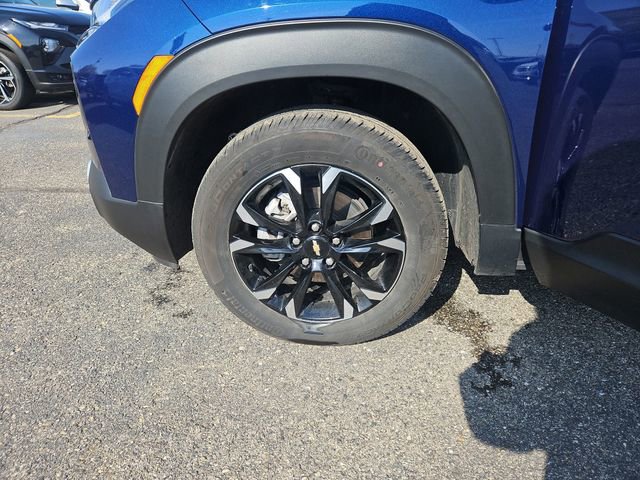 Used 2023 Chevrolet TrailBlazer LT w/ Convenience Package image 27