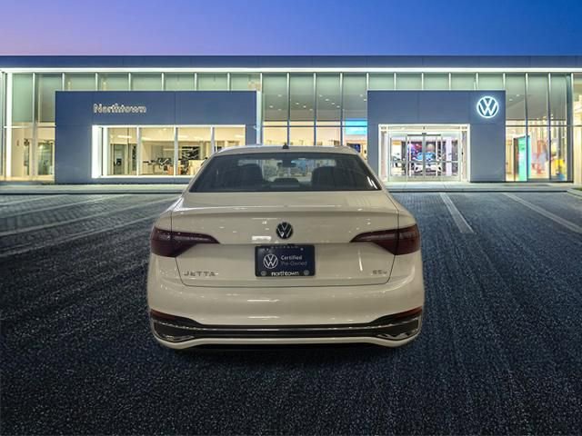 Certified 2023 Volkswagen Jetta SEL image 12