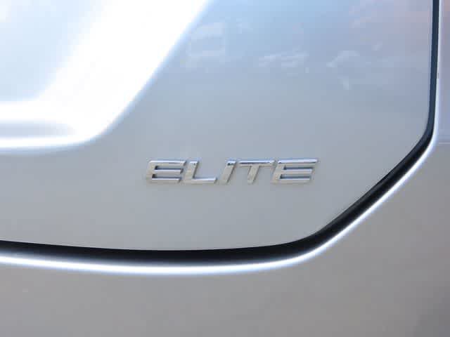 Certified 2023 Honda Pilot Elite image 8