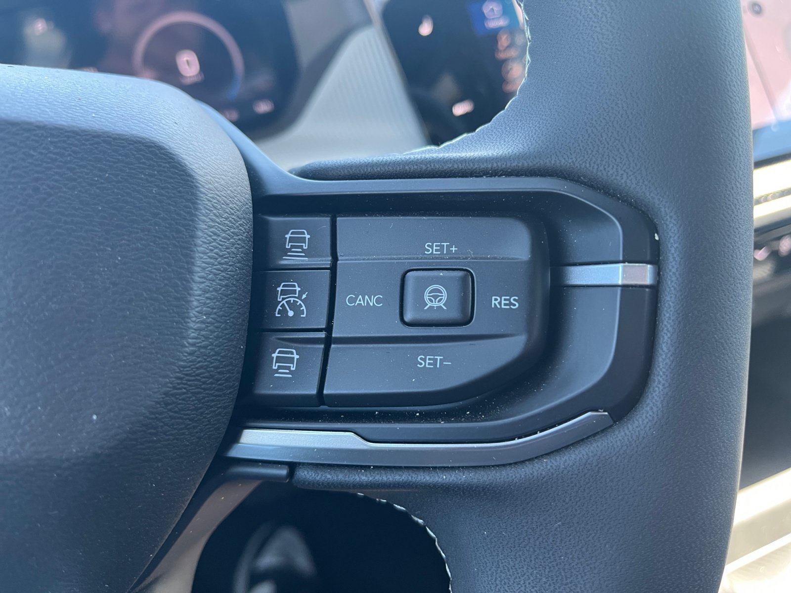 Certified 2026 Jeep Cherokee Laredo AWD/4WD image 21