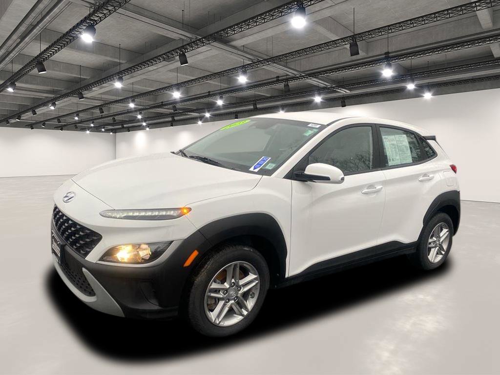 Used 2023 Hyundai Kona SE image 3
