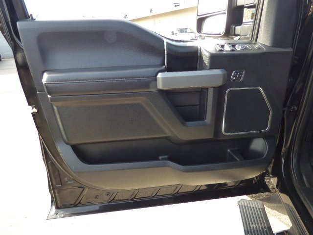 Used 2019 Ford F250 Platinum w/ Platinum Ultimate Package image 26