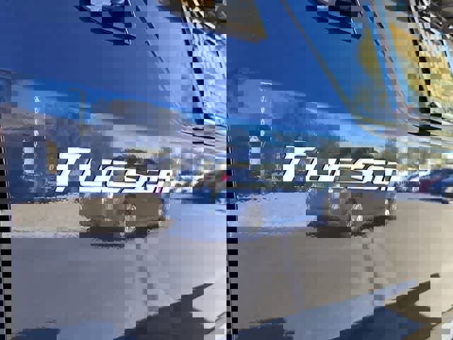 Certified 2025 Hyundai Tucson SEL image 12