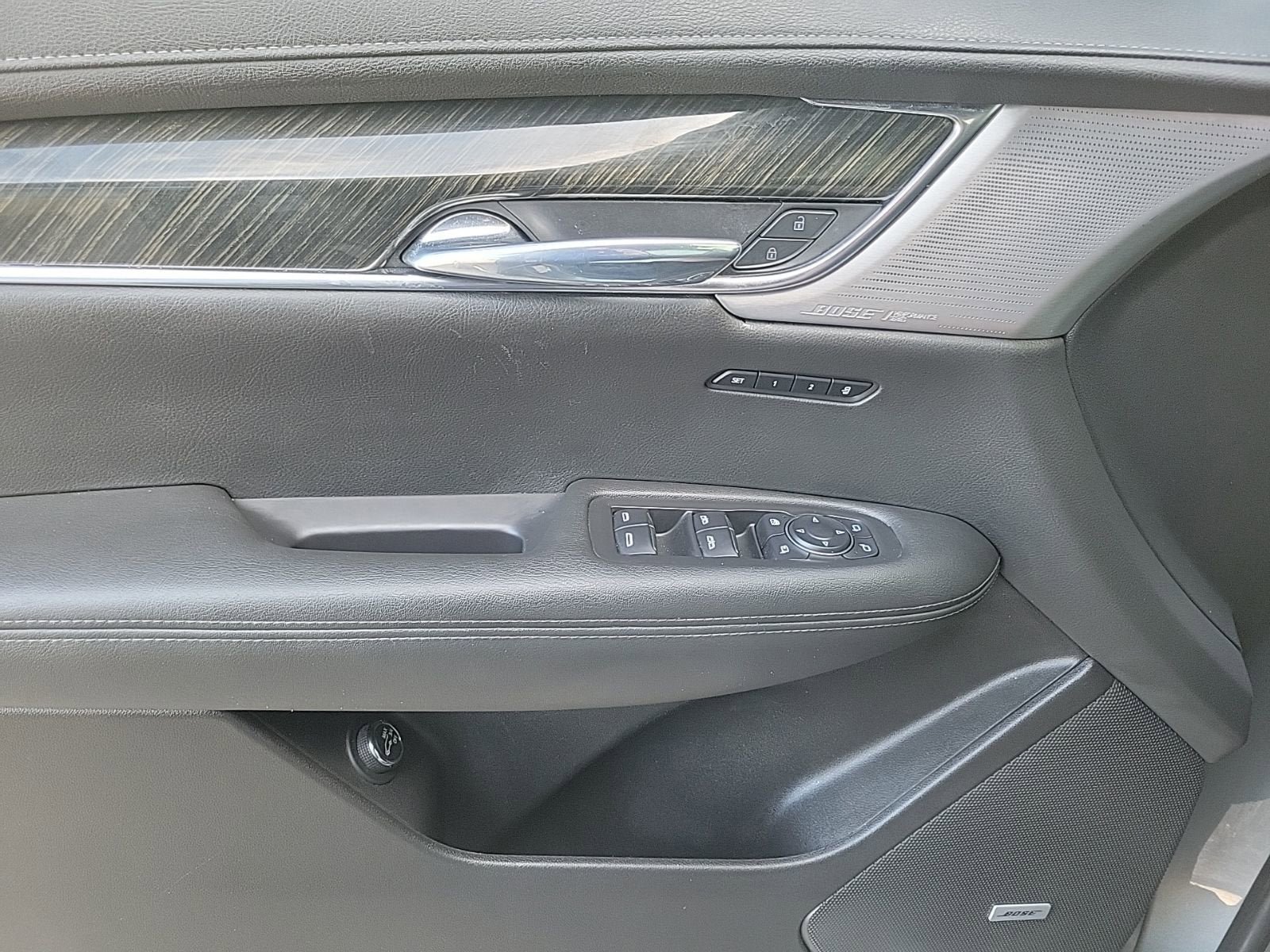 Certified 2021 Cadillac XT6 Premium Luxury image 20