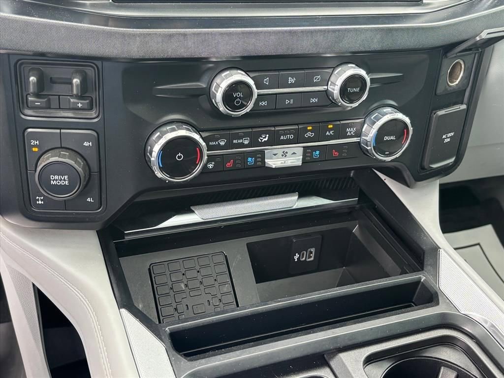 Used 2023 Ford F350 Limited w/ FX4 Off-Road Package AWD/4WD image 36