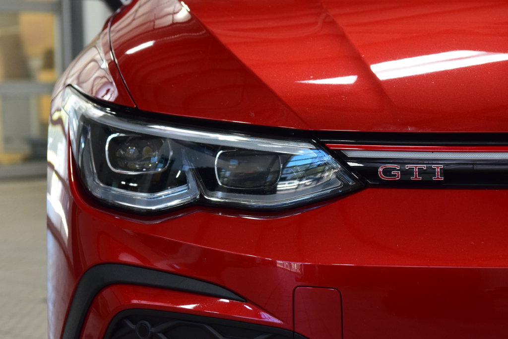 Used 2024 Volkswagen GTI SE FWD image 12