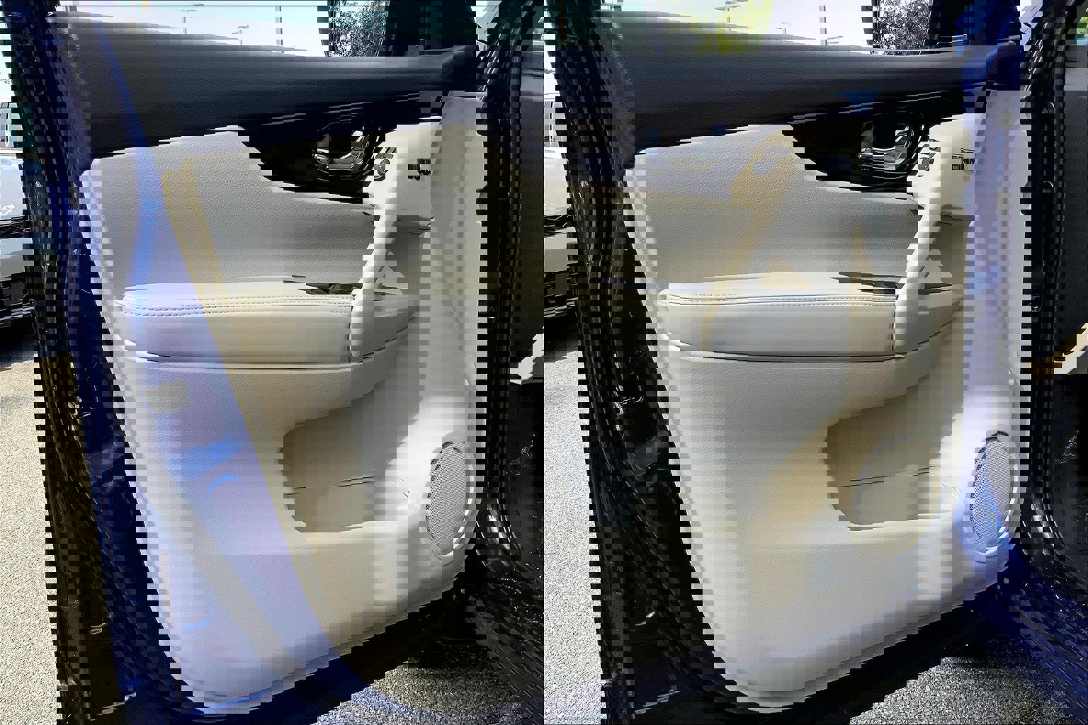 Used 2021 Nissan Rogue Sport SL w/ Premium Package image 25