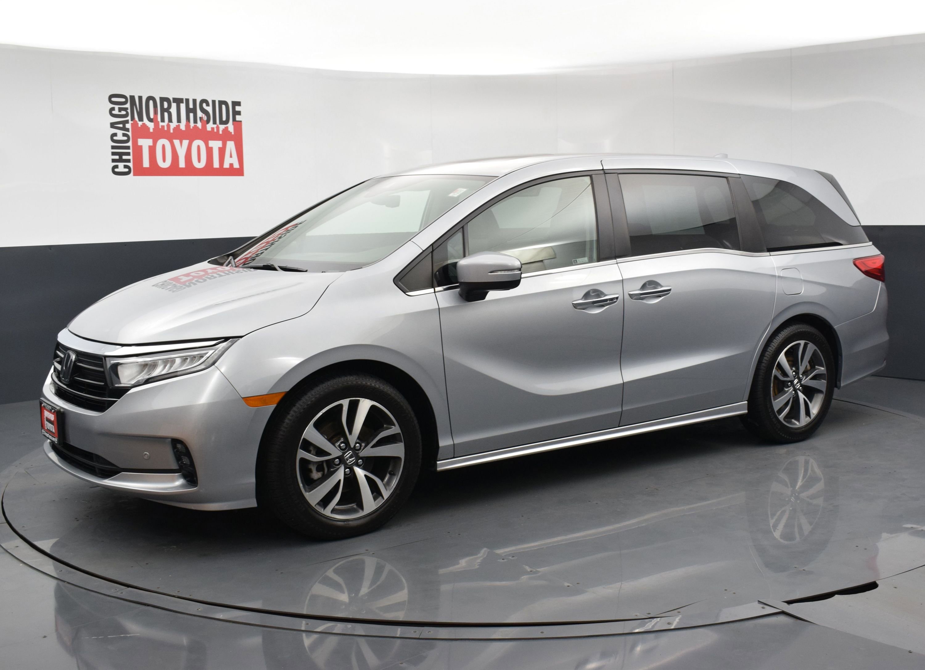 Used 2022 Honda Odyssey Touring image 8
