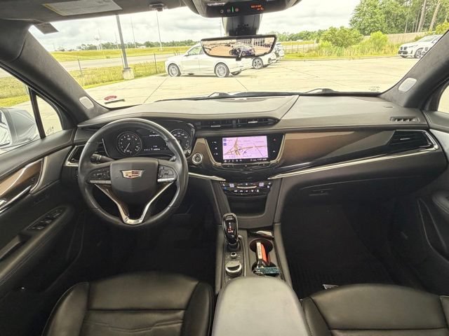 Used 2020 Cadillac XT6 Premium Luxury w/ Platinum Package FWD image 37