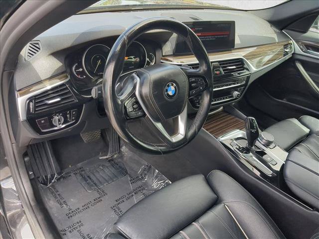 Used 2018 BMW 530e RWD image 10