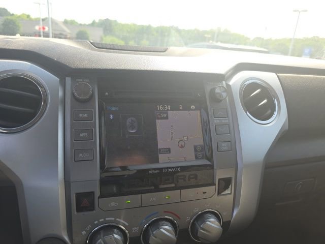 Used 2014 Toyota Tundra SR5 image 2