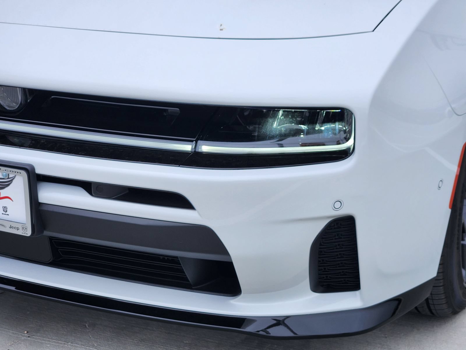 New 2026 Dodge Charger R/T AWD/4WD image 9
