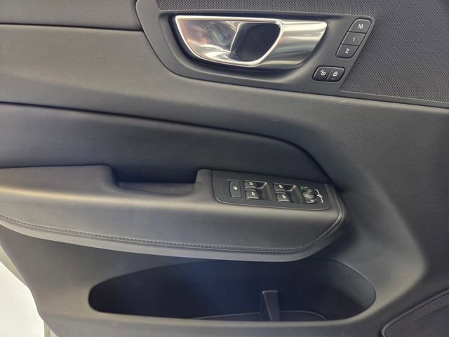 Certified 2023 Volvo XC60 B5 Core w/ Climate Package image 41