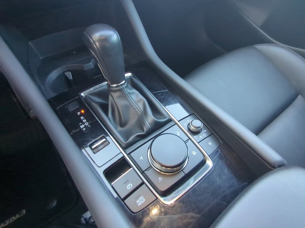 Used 2023 MAZDA MAZDA3 s image 21